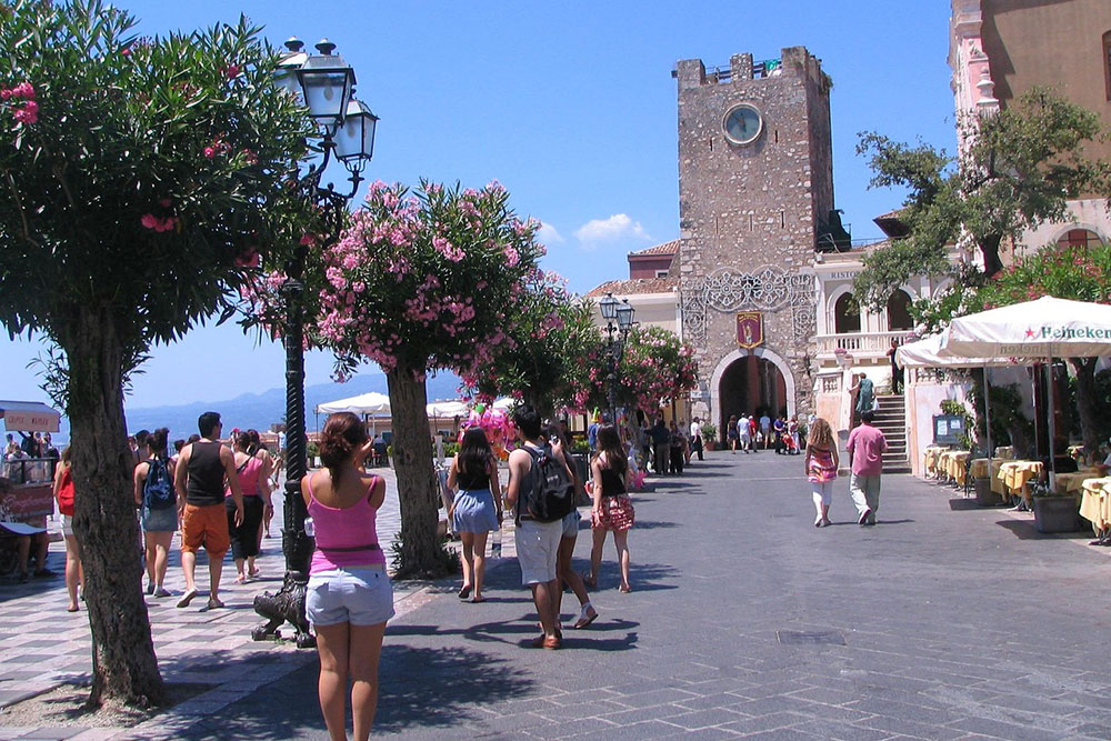 Understanding Italy Blog