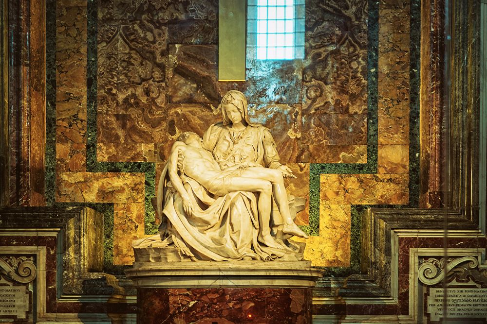 Italian cultural figures